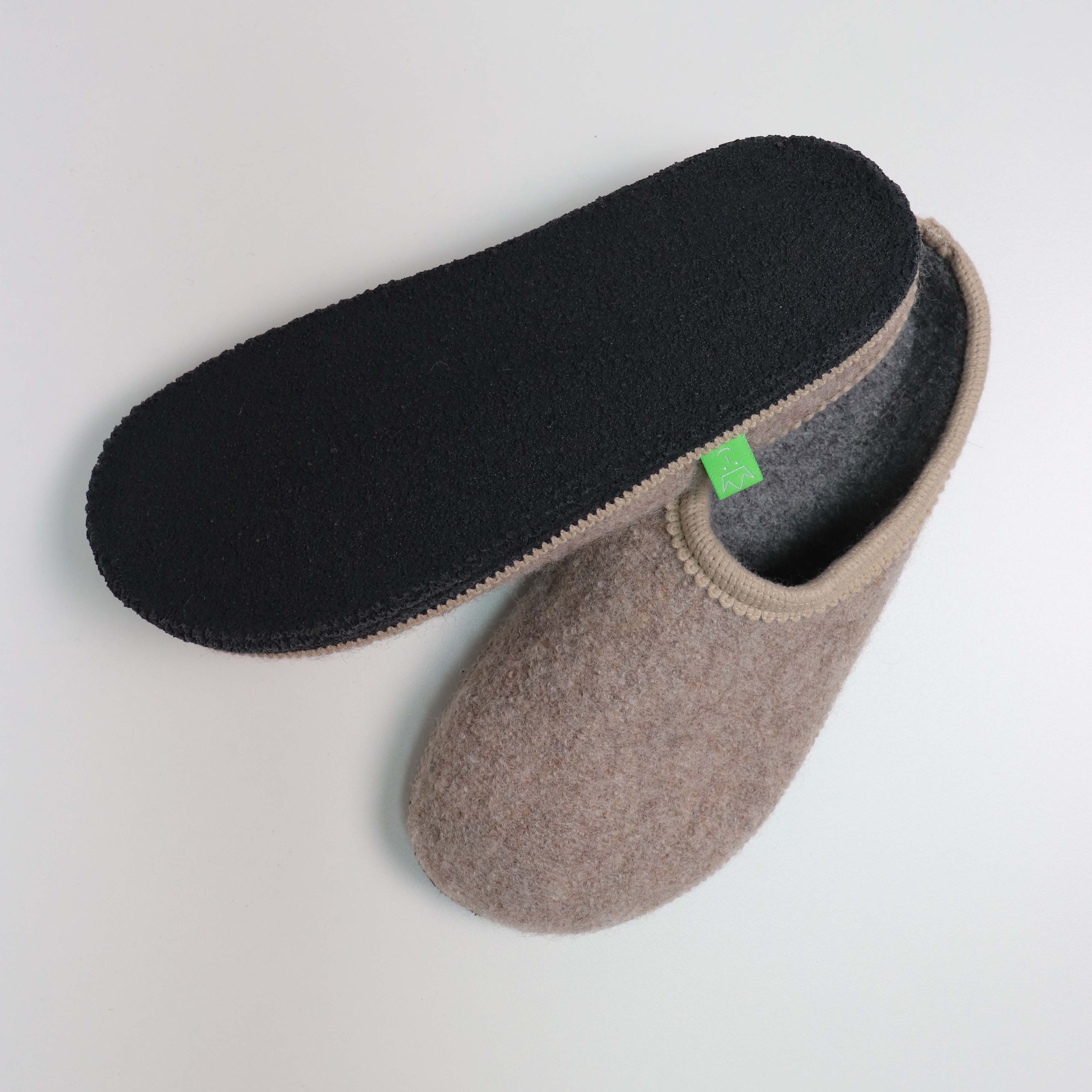 Walkhausschuh mit Korkfussbett